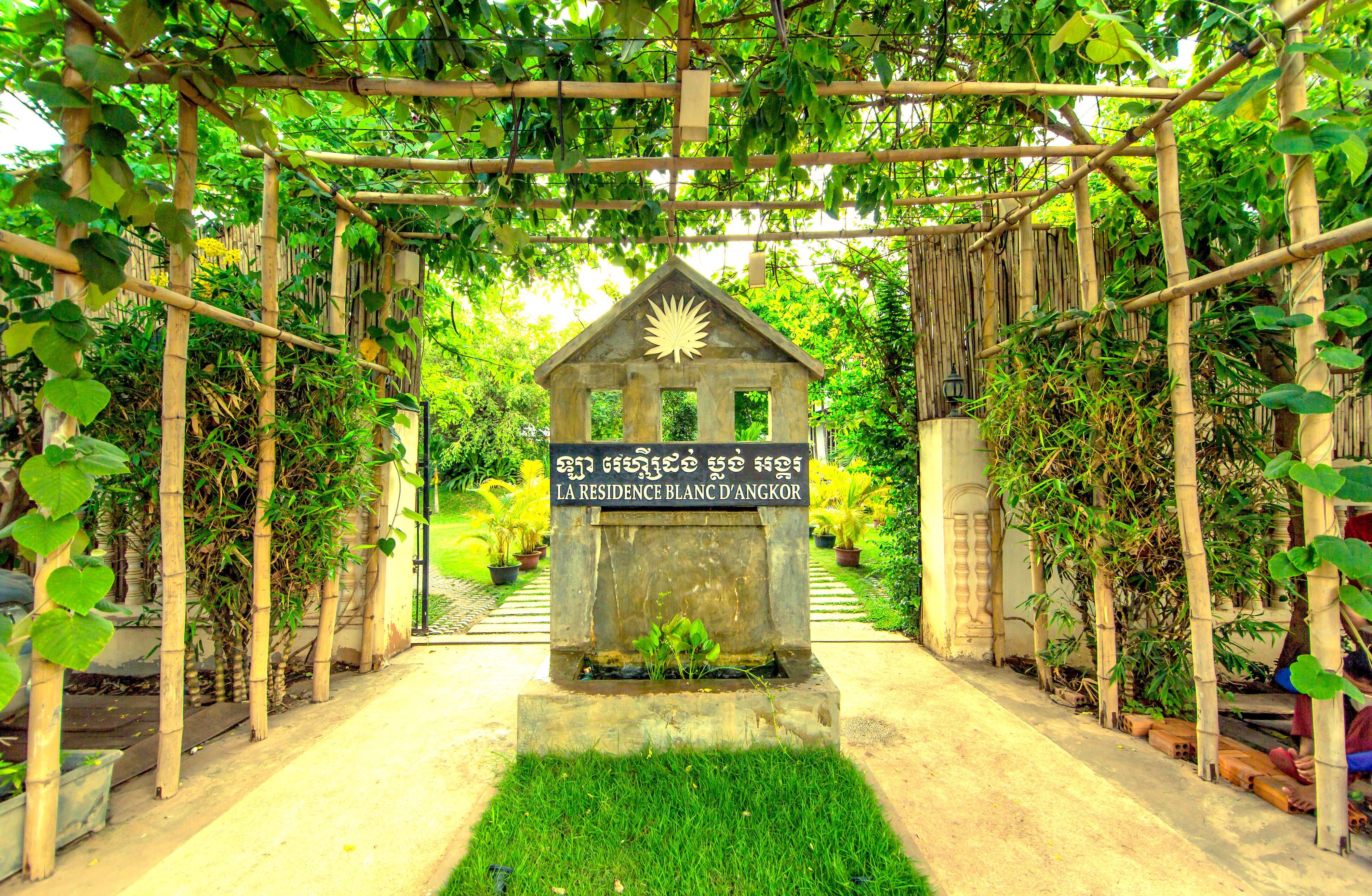 La Residence Blanc D' Angkor Siem Reap Exteriör bild